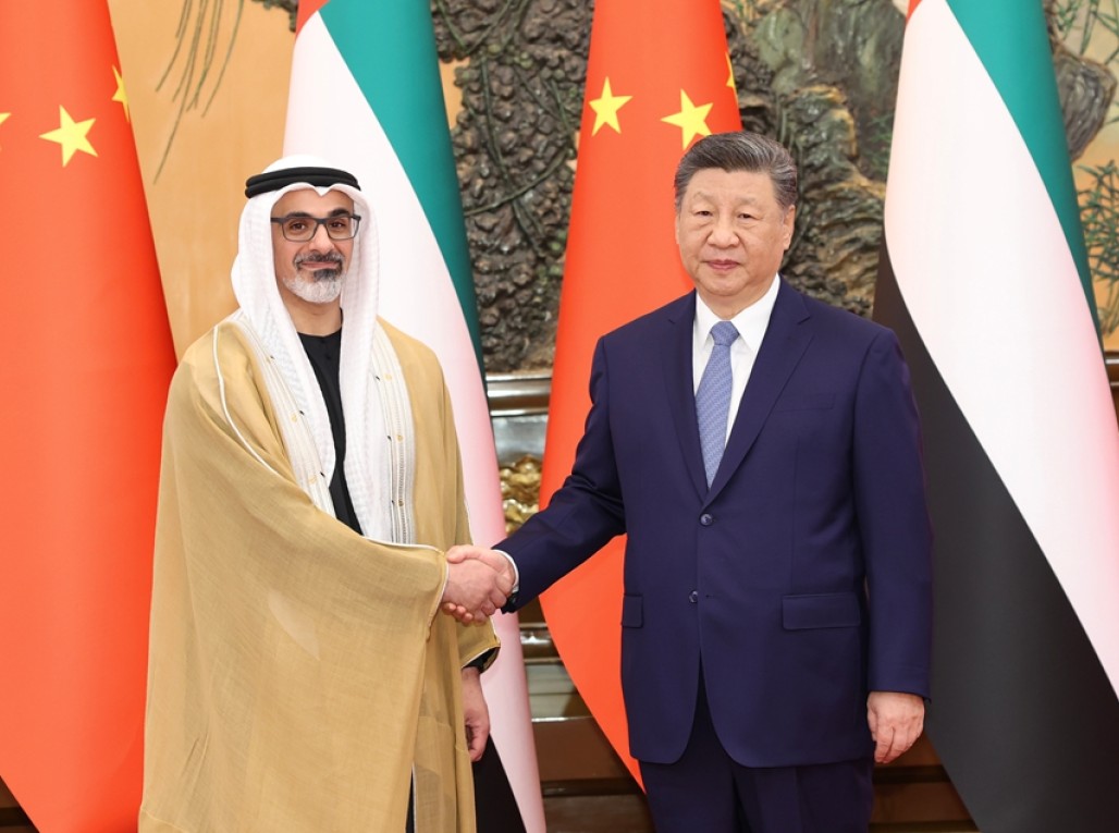 习近平会见阿联酋阿布扎比王储哈立德